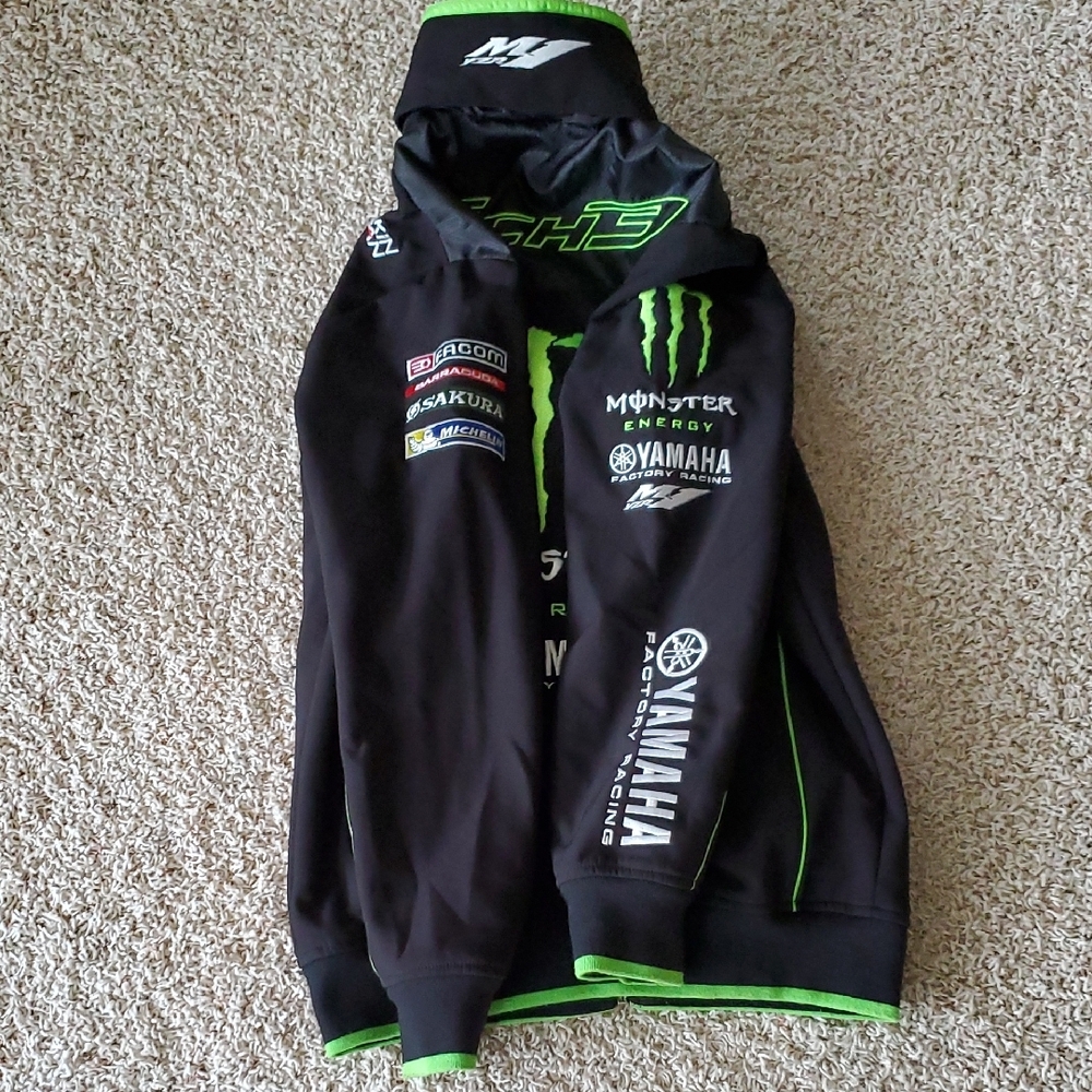 Yamaha Black Jacket with Green Highlights - Picture 6 of 8